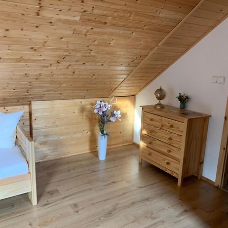 Penzion Pod Peci Lenora Екстериор снимка