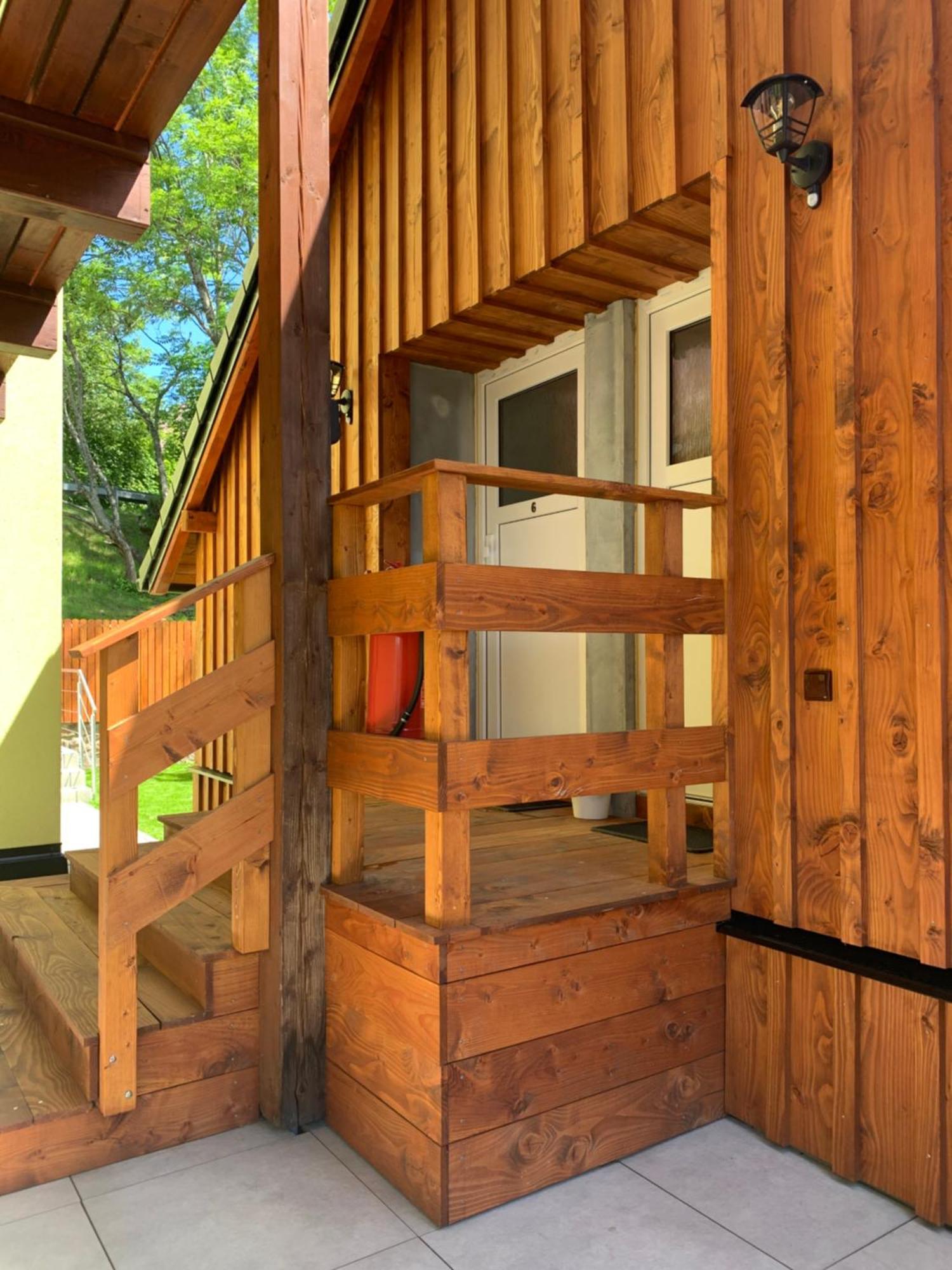 Penzion Pod Peci Lenora Екстериор снимка